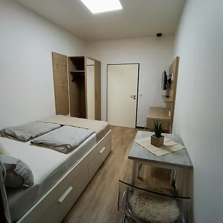 Asado Apartman *